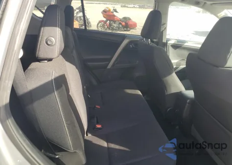 2017 Toyota Rav4 Xle из США, поврежденный, VIN 2T3WFREVXHW335713